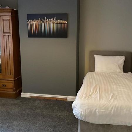 Chatsworth - Large Apartment Near Newcastle City Centre Saint Peters  Exterior foto