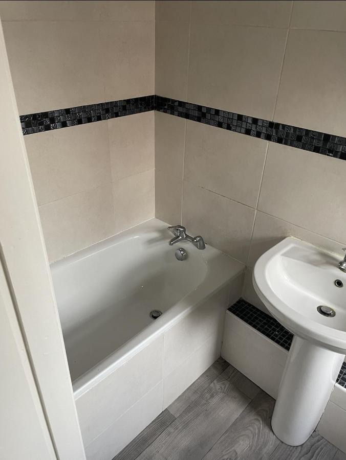 Chatsworth - Large Apartment Near Newcastle City Centre Saint Peters  Exterior foto